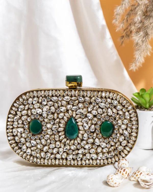 Empress_Noor_Crystal_Clutch